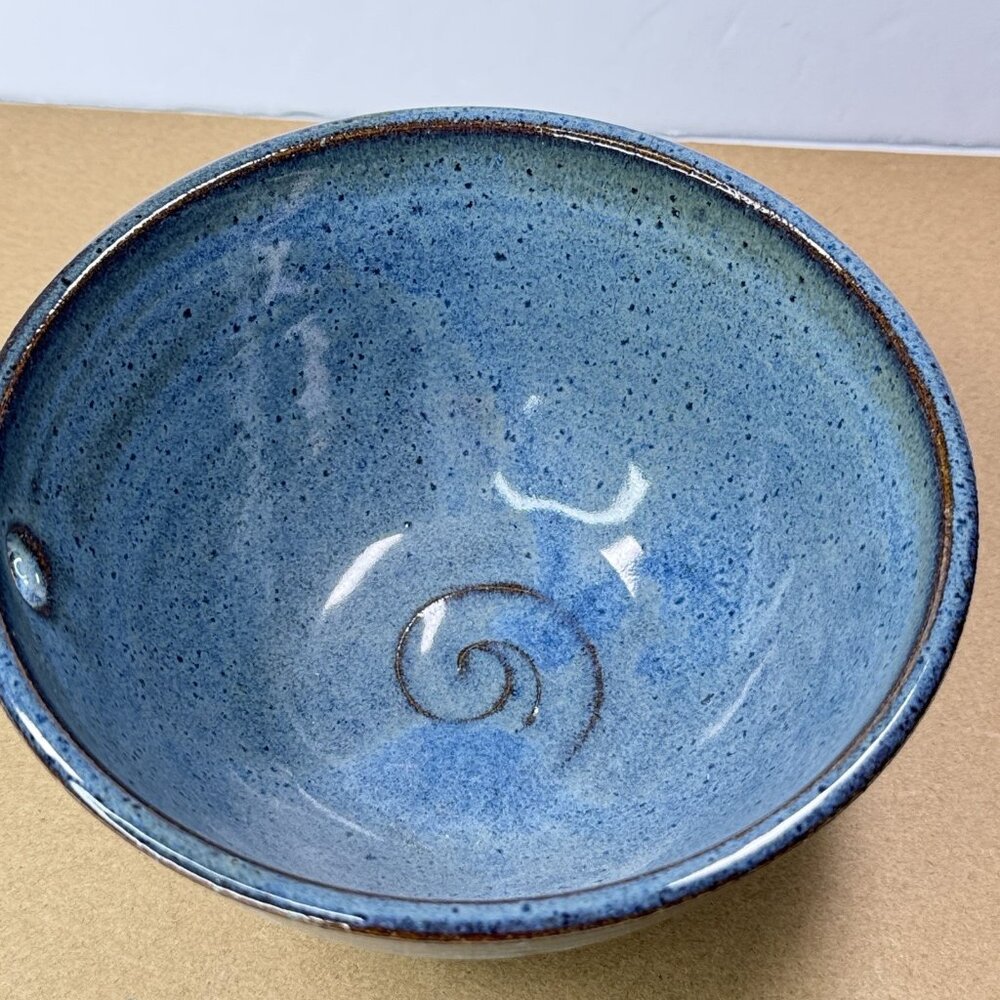 Two Dog Pottery Alaska Bowl Noodle Chopstick Blue Speckled Glazed Ceramic Swirl - Picture 6 of 14